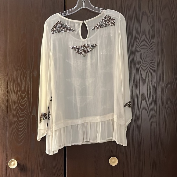 Beautiful Stories cream sheer long sleeved blouse with sequined triangles. Large - Picture 7 of 9